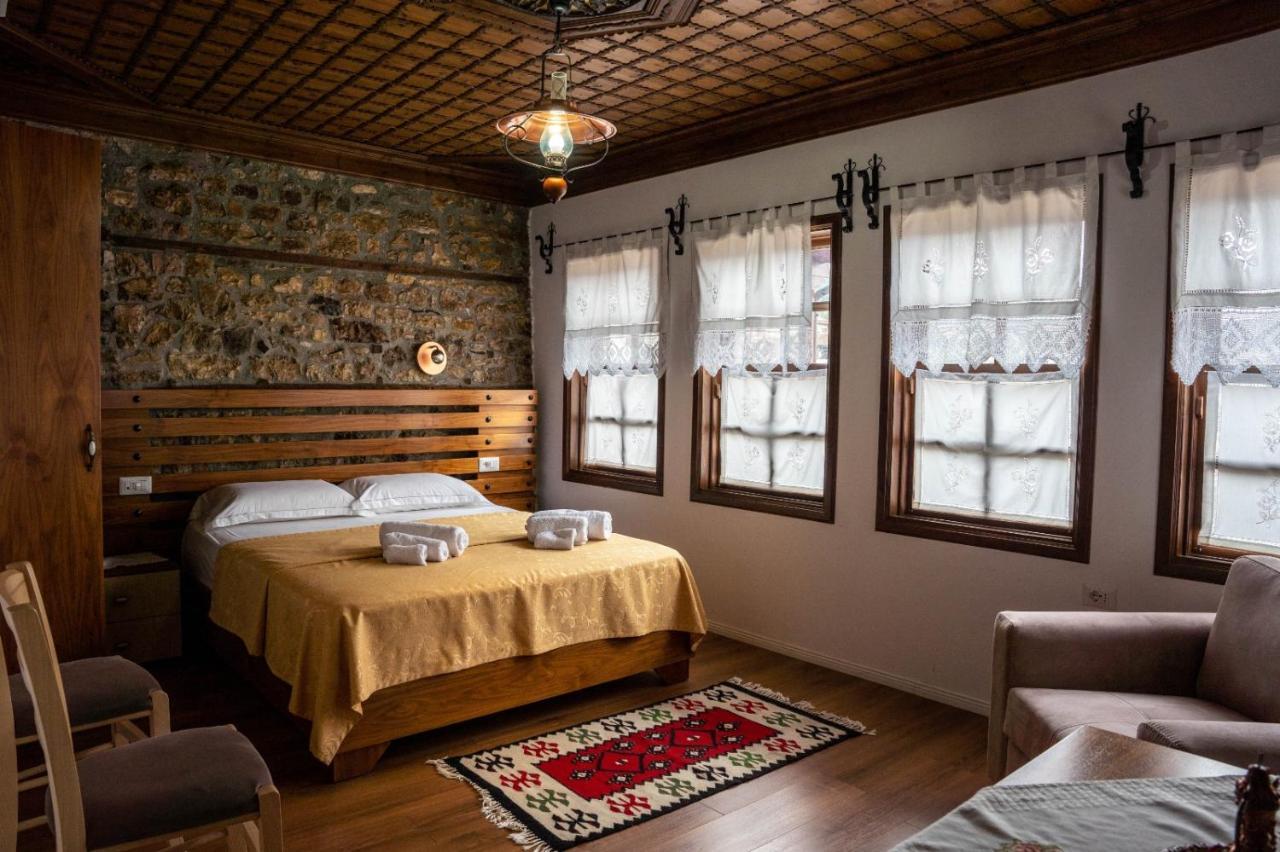 Hotel Borklad Berat Kültér fotó