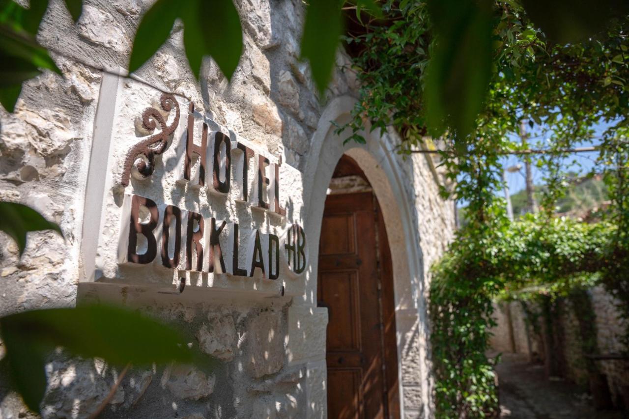 Hotel Borklad Berat Kültér fotó