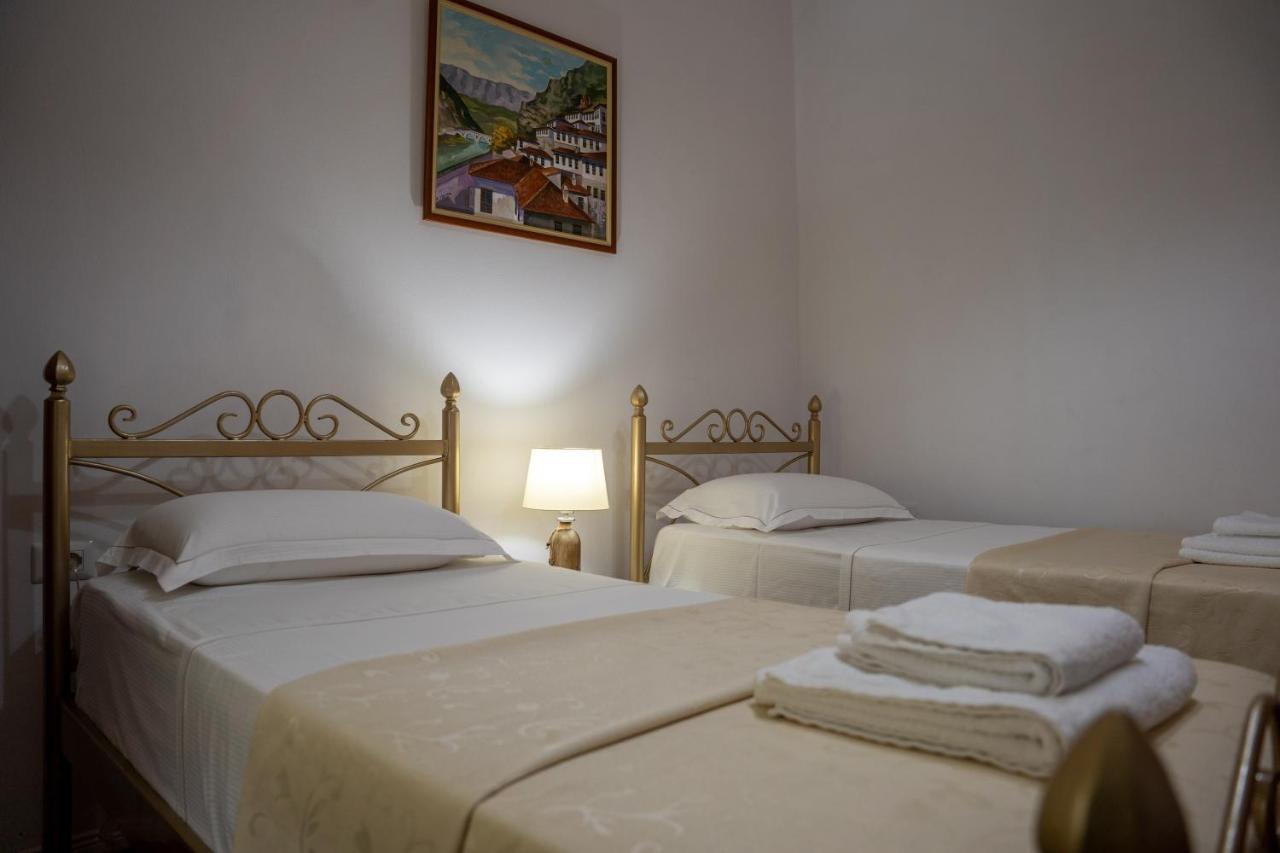 Hotel Borklad Berat Kültér fotó