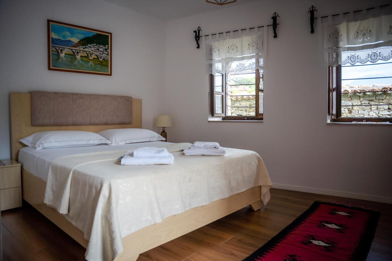 Hotel Borklad Berat Kültér fotó
