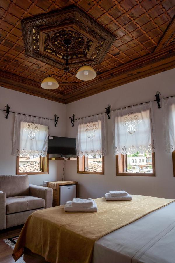 Hotel Borklad Berat Kültér fotó