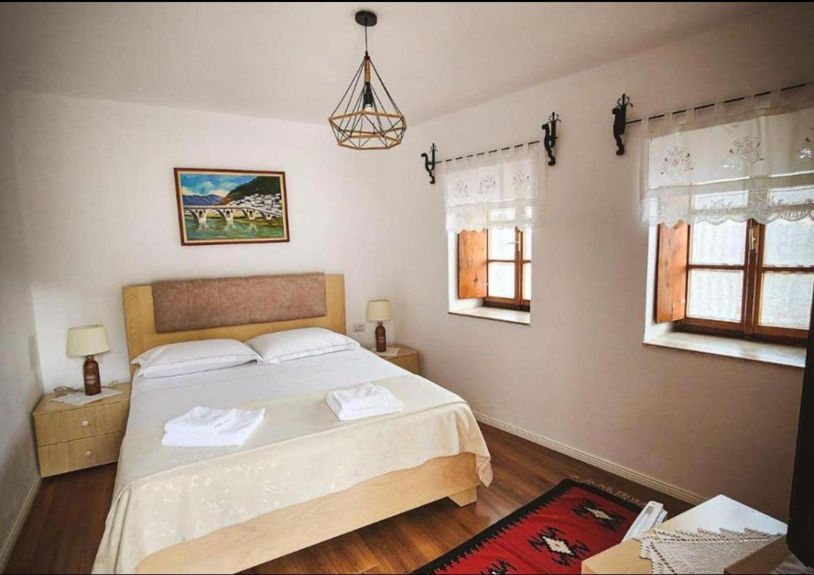 Hotel Borklad Berat Kültér fotó