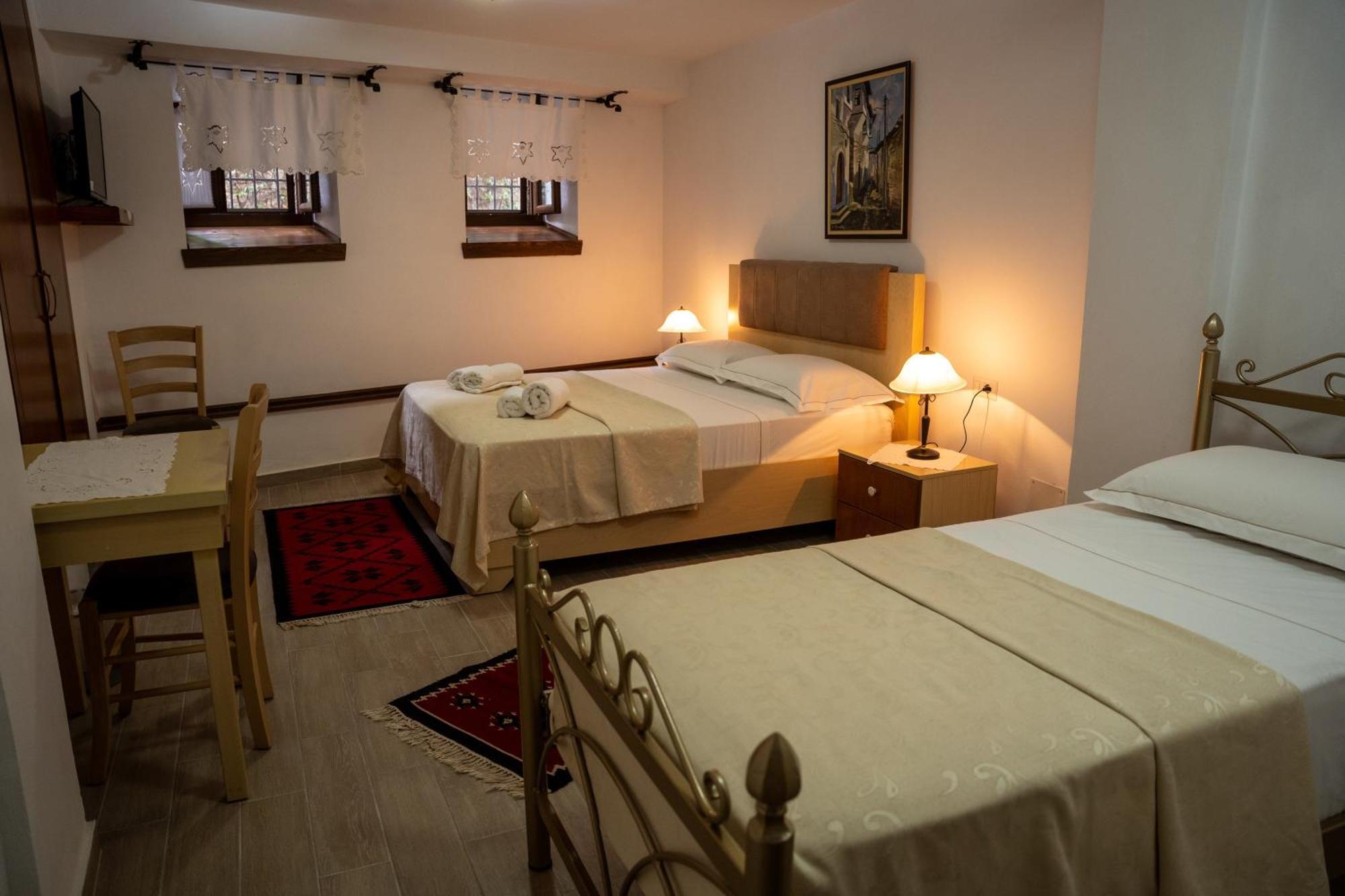 Hotel Borklad Berat Szoba fotó